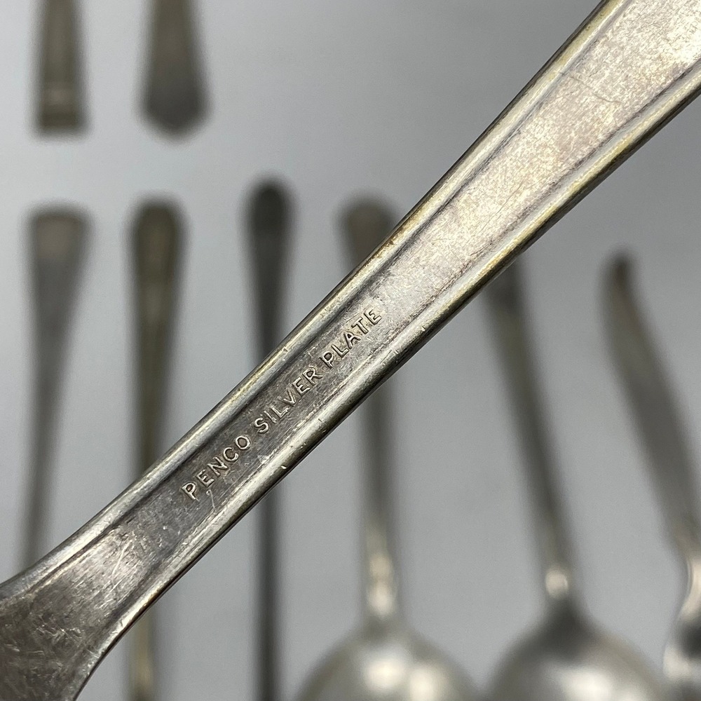 Vintage 15pc Mixed Brand Silverplate Flatware Lot - Picture 11 of 16